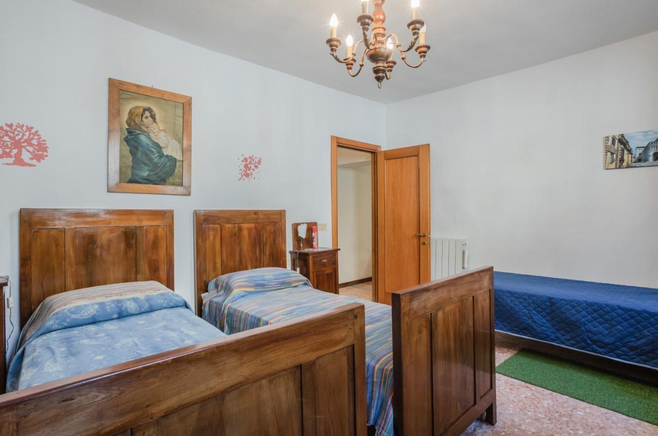 Historic Center Cozy Apartment! Lucca